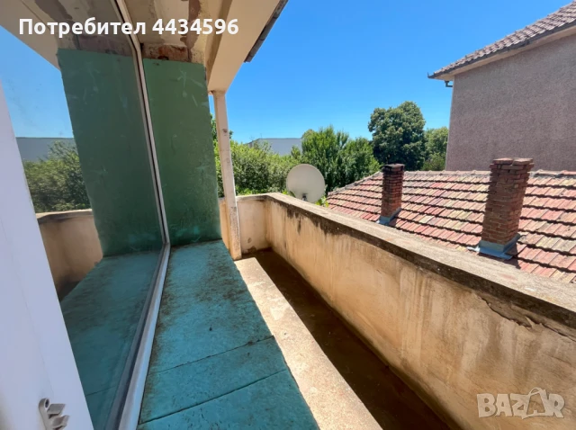 Двуетажна къща в град Павликени, снимка 15 - Къщи - 50948587