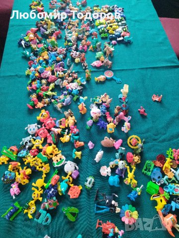 Играчки от шоколадови яйца КИНДЕР--280 броя