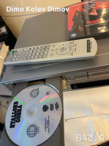 SONY SLV 950 Видео ДВД Комбо с Бонуси и Дистанционно, снимка 6 - Плейъри, домашно кино, прожектори - 53580878