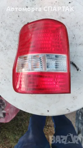 Ляв / десен стоп за Kia Carnival