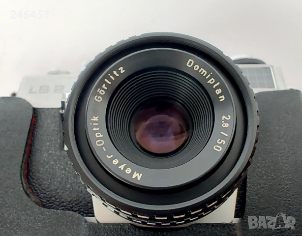 Филмов фотоапарат Praktica LB2 с обектив Domiplan Meyer-Optik 50mm f2.8 и калъф , снимка 2 - Фотоапарати - 53480143