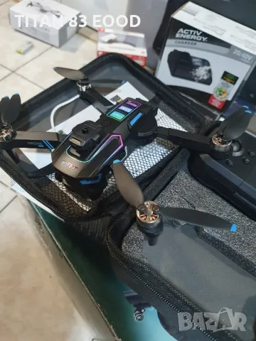 Дрон Facegle LU60 – двойна камера, избягване на препятствия, снимка 4 - Дронове и аксесоари - 50302888