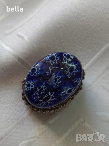 Малка антикварна кутийка красив кобалтов син цвят на капака-3/3 см , снимка 2 - Антикварни и старинни предмети - 50468326