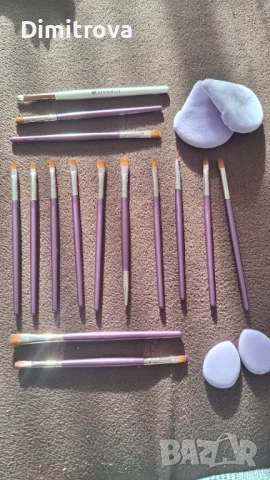 Четки за грим