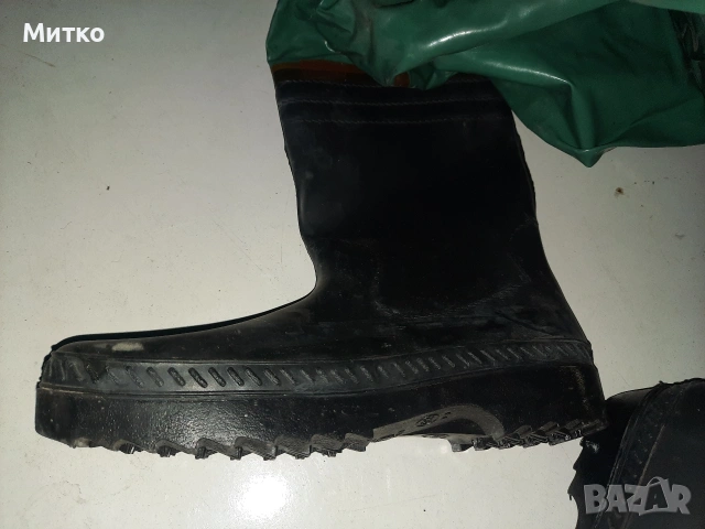 Водоустойчив панталон тип гащеризон с ботуши 42 номер, снимка 5 - Екипировка - 53089546