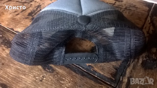 шапка детска с козирка, уникална, маняшка Ню Йорк, снимка 4 - Шапки, шалове и ръкавици - 27593042