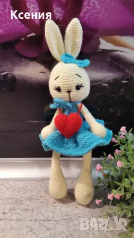 Подаръци за Св. Валентин, Плетена играчка Зайче-балерина, ръчно изработени,прекрасен подарък, снимка 4 - Романтични подаръци - 48067351