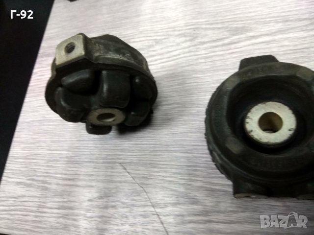 811399151B**NEU**AUDI**VAG**AUDI 80,PASSAT, 1980-1988Тампон, ръчна скоростна кутия, снимка 2 - Части - 32301422