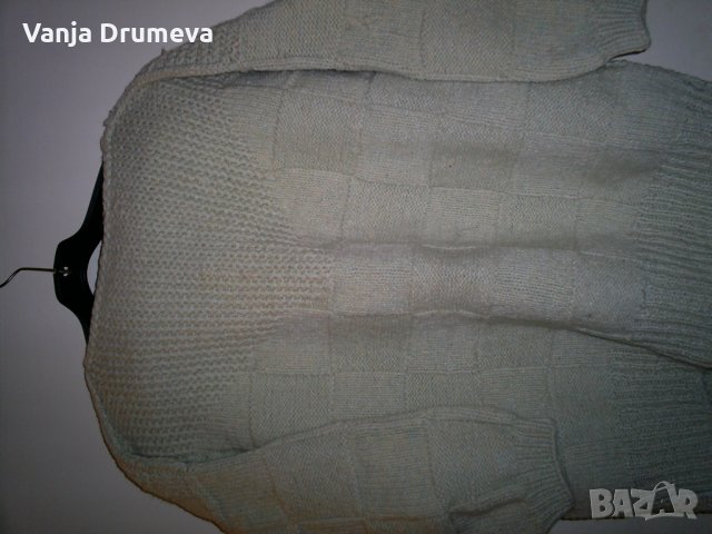ръчно плетен пуловер от 100 %  домашна вълна, снимка 10 - Блузи с дълъг ръкав и пуловери - 35467192