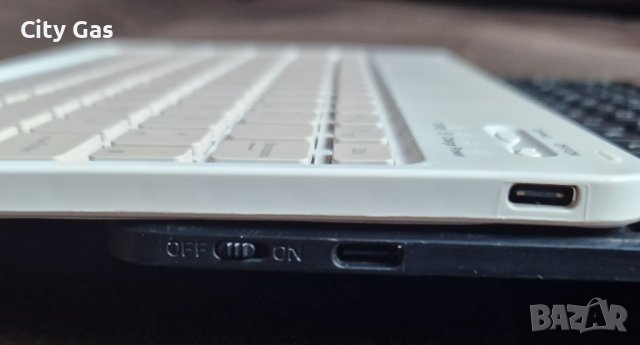 Bluetooth клавиатура, снимка 2 - Клавиатури и мишки - 44124920