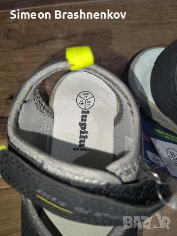 детски сандали за момиче, снимка 2 - Детски сандали и чехли - 52640830