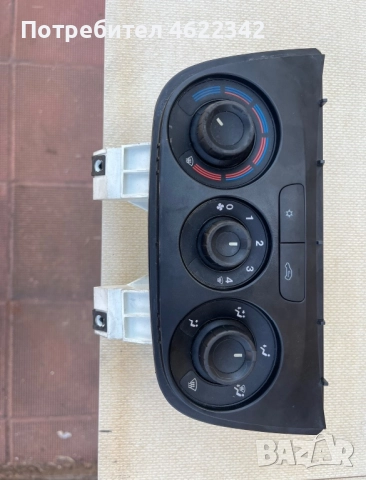 Панел климатик