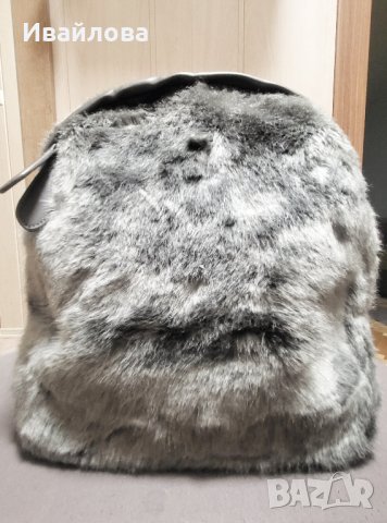 Дамска чанта пух