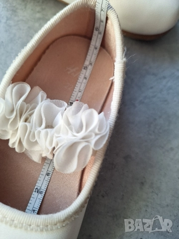 Пантофки H&M , снимка 4 - Детски пантофи - 52170851