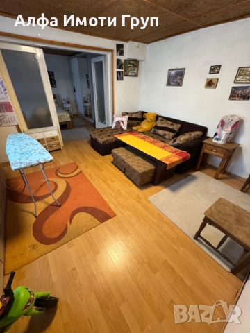 Двуетажна къща в ”Лозята” град Добрич, снимка 10 - Вили - 51651193