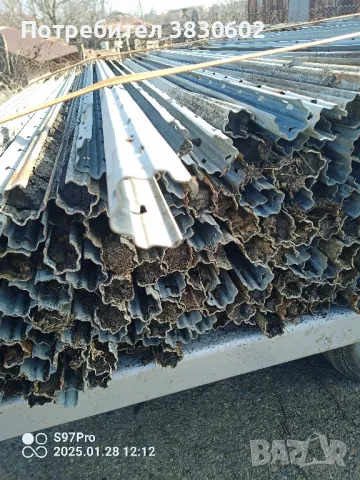 метални колове , снимка 2 - Огради и мрежи - 45584400