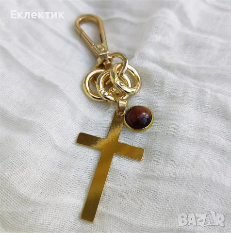 Ключодържатели с кръст; висулки за автомбилно огледало, чанта, раница, телефон, цип и др., снимка 7 - Други - 48034207