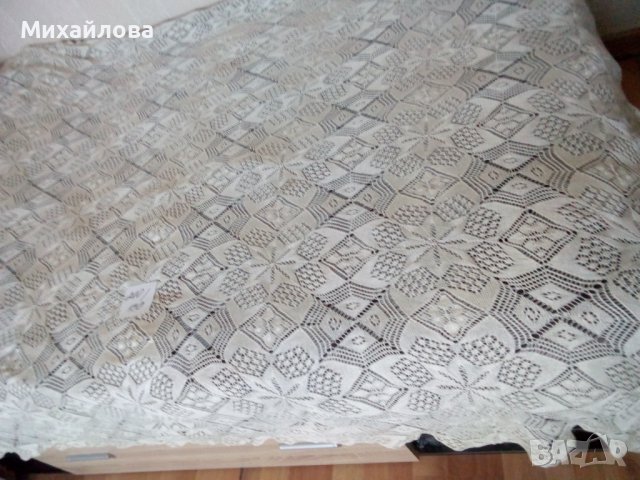 Ръчно изработена покривка 210/150 см, снимка 4 - Гоблени - 36988492