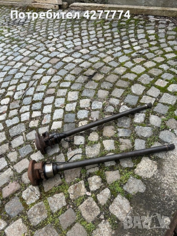 Продавам две полуоска за МБ микробус  Сппринтер с АБС датчиците