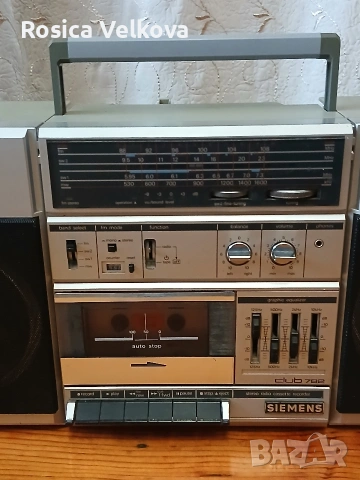 Радио касетофон SIMENS Club 782 , снимка 4 - Радиокасетофони, транзистори - 53153602