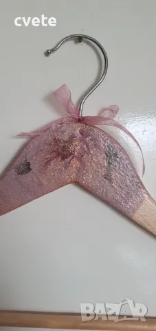 Дървени закачалки за дрехи, винтидж стил с декупаж, снимка 13 - Други стоки за дома - 47766325