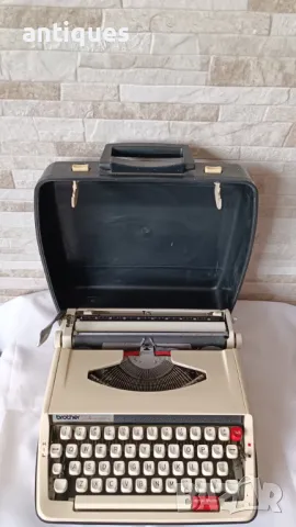 Стара пишеща машина Brother Deluxe 850TR - Made in Japan - 1970 година, снимка 2 - Антикварни и старинни предмети - 49159698