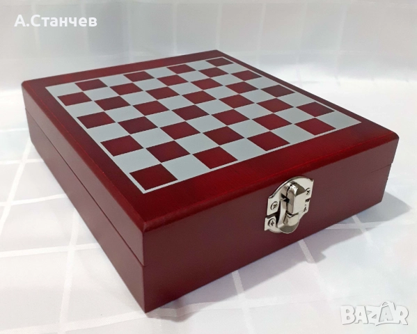 Комплект шах с аксесоари за вино, снимка 8 - Аксесоари за кухня - 52930532