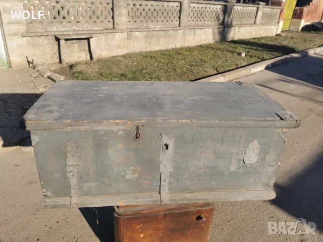 Стар сандък за чииз от миналото