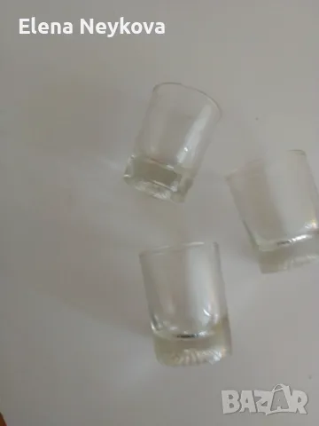 Чаши за ракия от дебело стъкло цена за 12броя, снимка 2 - Сервизи - 49162788