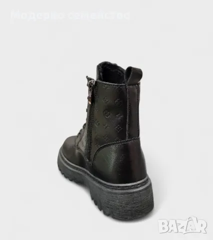 Дамски зимни боти в черно с връзки , снимка 1