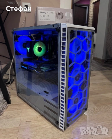 Компютър и Монитор AOC (i7-6700 ; 16GB Ram ; 4GB)