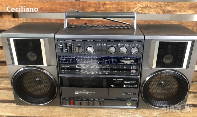 Радиокасетофон HITACHI TRK 9100E(Japan), снимка 5 - Радиокасетофони, транзистори - 53248317
