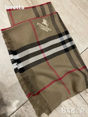 Burberry  шал , снимка 3 - Шалове - 48264924