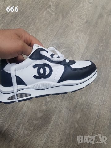 Обувки, снимка 4 - Дамски ежедневни обувки - 42995618