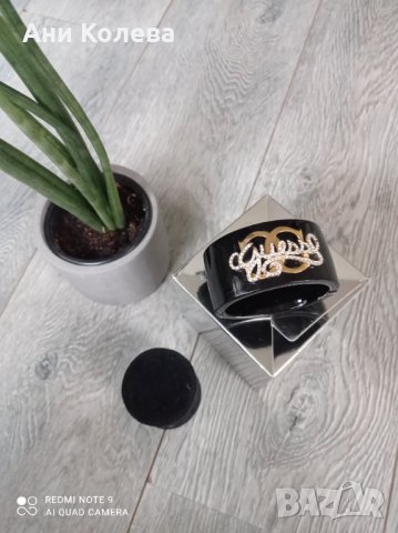 Оригинална гривна на Guess, снимка 6 - Гривни - 32585928
