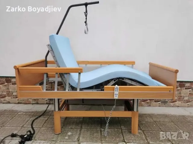 Електрическо болнично легло под наем