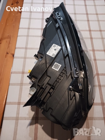 Десен фар Мерцедес W167 GLE Facelift, снимка 4 - Части - 52681878