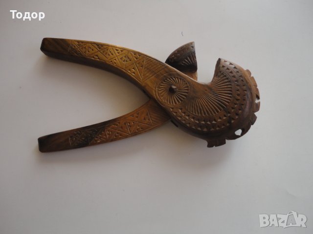 Старинна дървена лешникотрошачка дърворезба , снимка 6 - Антикварни и старинни предмети - 43558373