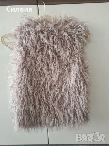 елек с косъм от Karnaval kids за ръст 130, снимка 2 - Детски якета и елеци - 53589920