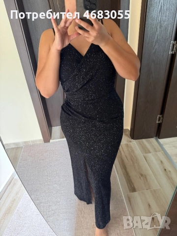 Елегантна черна рокля с блестящ ефект, снимка 2 - Рокли - 52797155