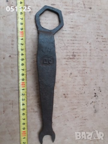 масивен кован ключ от файтон, каруца, двуколка , снимка 2 - Антикварни и старинни предмети - 35299145