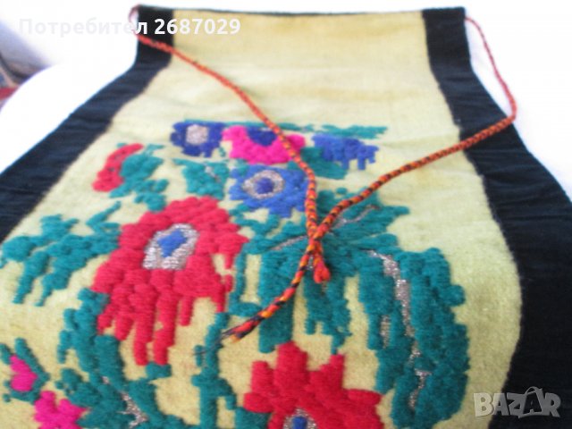 красива стара престилка от носия с бродерия, жълта, с цветя и други престилки, снимка 3 - Антикварни и старинни предмети - 28940675