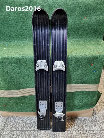 Пластмасови ски 83 см за всички дължини обувки