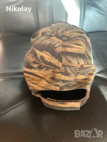 Камуфлажна шапка с нашивки METALLICA & SLAYER и велкро закопчаване, снимка 2 - Шапки - 48558440