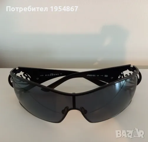 Оригинални слънчеви очила JOHN RICHMOND