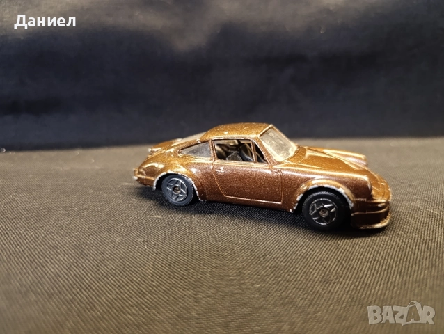 Количка Solido Porsche 934 turbo , снимка 2 - Колекции - 52021440