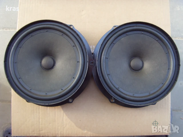 Тонколони за Голф 5, снимка 2 - Аксесоари и консумативи - 50500408