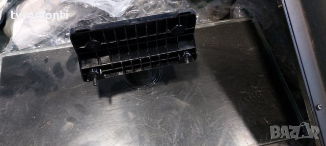 оригинална стойка за телевизор Hisense модел LHD32D33SEU, снимка 2 - Стойки, 3D очила, аксесоари - 37547043