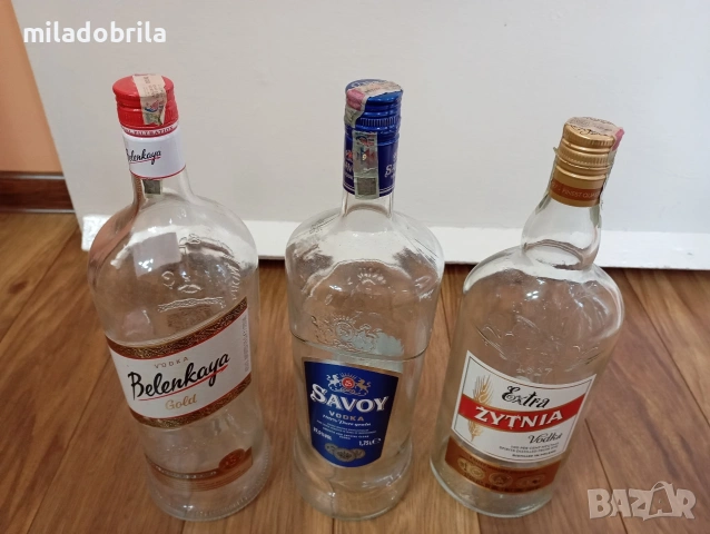 Стъклени бутилки , снимка 2 - Буркани, бутилки и капачки - 53324392