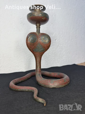 Бронзов свещник Кобра №7314, снимка 5 - Антикварни и старинни предмети - 51269805